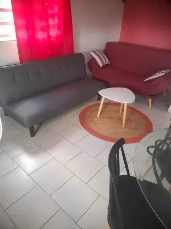 Top of F2 villa in the countryside Отели в г. Капестер-Бель-О