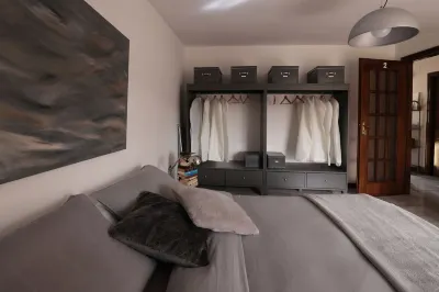 In township on the outskirts of Caserta "Alley Zenone 8" Valle Di Maddaloni附近的飯店