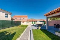 Villa Moki Zadarvillas Hotels near Tvrđava Perušić