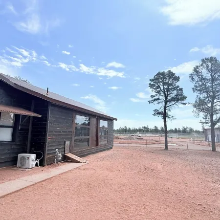 2 Acre Cozy Rim Country Escape