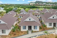 Experience your dream vacation at Villa Jazmyn - Luxury and relaxation in Curaçao! V Hotels in Sint Michiel