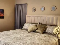Charming 2-bedroom apartment with equipped kitchen and AC, in Cumberland, MD. Hotels in Cumberland