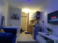 A fully furnished superior studio 키암부 호텔