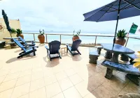 Ocean front -3-bedroom condo in welcoming Playas de Rosarito with WiFi