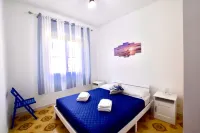 Accogliente Villino Fronte Mare Hotels in Falerna