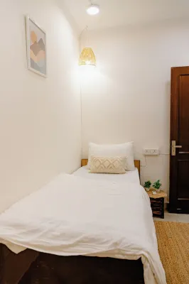 Mughal Splendor 3 BHK Hauz Khas 403 Hotels in Hauz Khas