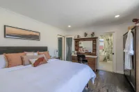 Monterey Bay Oasis STR25-000030- Comfortable  Living  3-bedroom House
