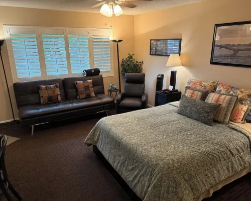 Welcoming Studio with WiFi in Charming Carpinteria Cozort Beach Properties Hotels in Carpinteria
