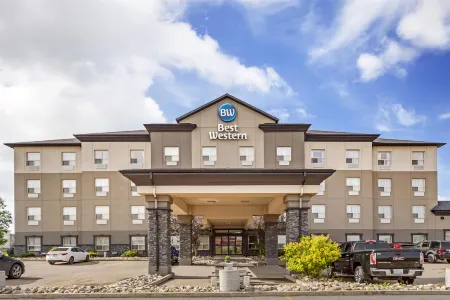Best Western Wainwright Inn  Suites