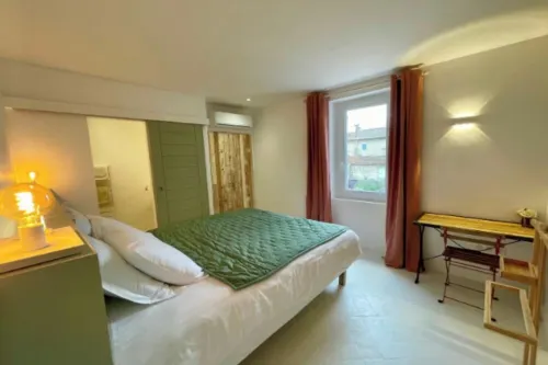 Charming 18th-Century Townhouse with Private Terrace & Pool