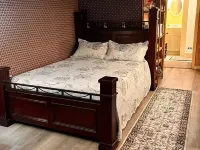 Riverside suite on York River in town free parking Hotels in Bancroft