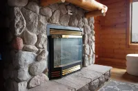 Cozy 3-bedroom cabin in charming Crosslake with WiFi and AC