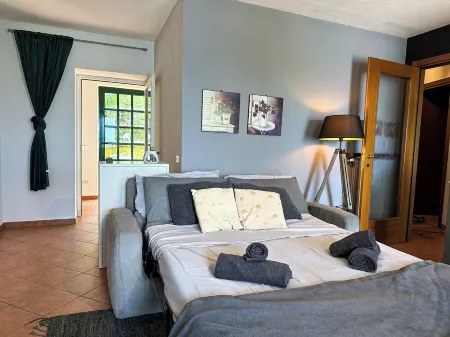 [Stresa Lake View] with Private Beach