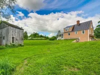 Terrific 3-bedroom cottage with AC in charming Cavendish Hotels in Cavendish