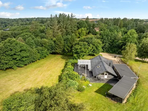 "Jantje" - 500m to the Fjord Hotels in Spottrup