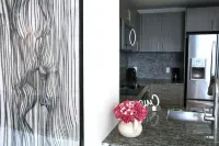 Modern Apartment in DownT Doral