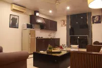 Chic And Cozy Apartment in Downtown