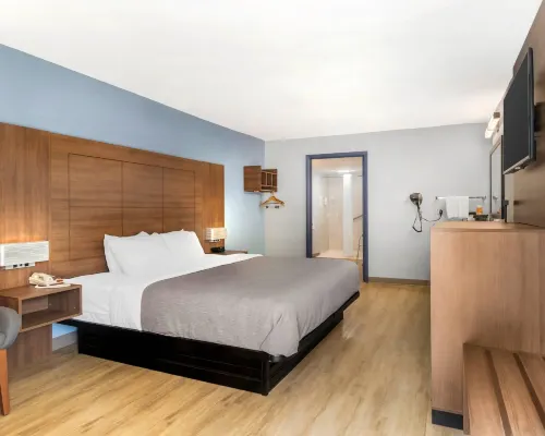 Quality Inn Madison-Huntsville Hotels in Madison