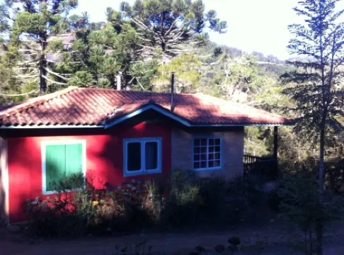 House for rent with beautiful view, furnished, annual or season.