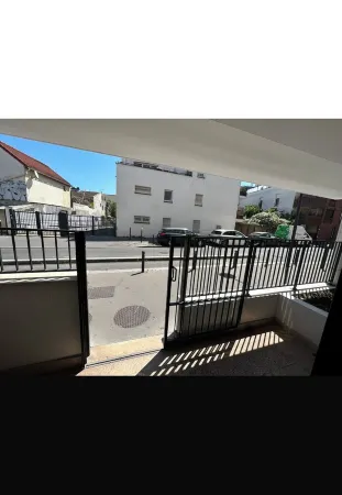 Appartement Cosy Près Stade de France Отели рядом с достопримечательностью «Groupe AFNOR»