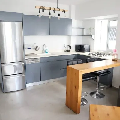 Nice apartment near the beach Hotels in Ramat Gan