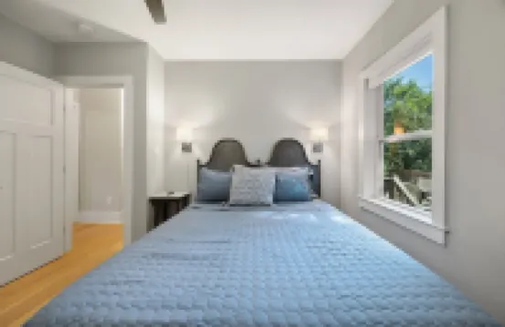 Quiet home in coveted Watts-Hillendale neighborhood.  Close to Duke Hospital/VA