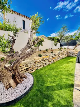 Villa Mila Отели в г. Ла Гард