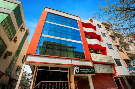 Embellish Inn Отели рядом с достопримечательностью «Indian Institute of Technology Delhi»