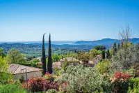 Unrivaled Modern Architect Luxury Villa. Just Moments from Cannes Hotel di Châteauneuf-Grasse