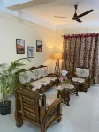 Charming 2-bedroom apartment with fitness room, WiFi in Guwahati