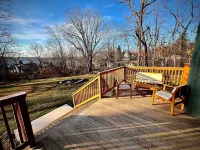 Original Farmhouse at Cottage City, private, spacious, with lake access Hotels in Gorham