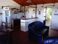 house with two bedrooms for 5/6 people located in the hill of the bull, garage