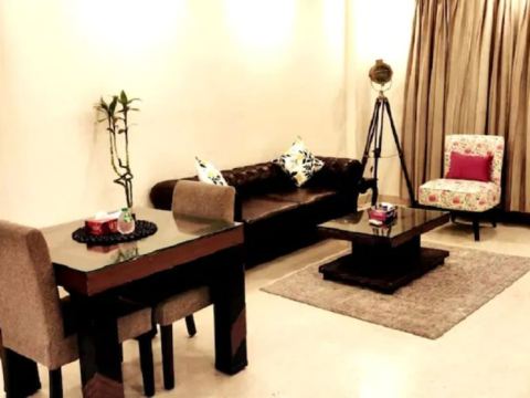 BluO Superior 1BHK - Green Park & Hauz Khas