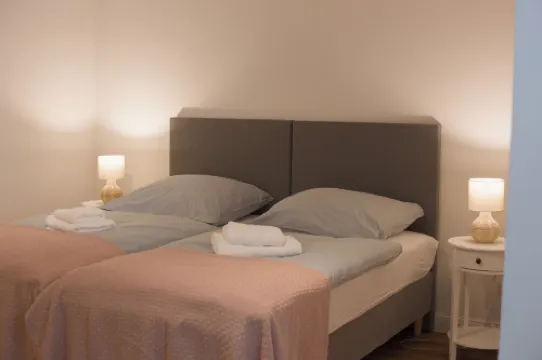 Moorrose: Holiday apartment in the Frisian Gulfhof, not barrier-free