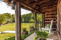 The Cabin at Roney Creek Ranch