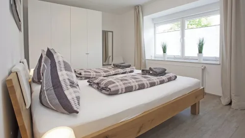 Family-friendly apartment with garden and sauna, 500 m from the beach Hotels in Borkum