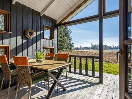 "Marla" - 1.1km from the Sea