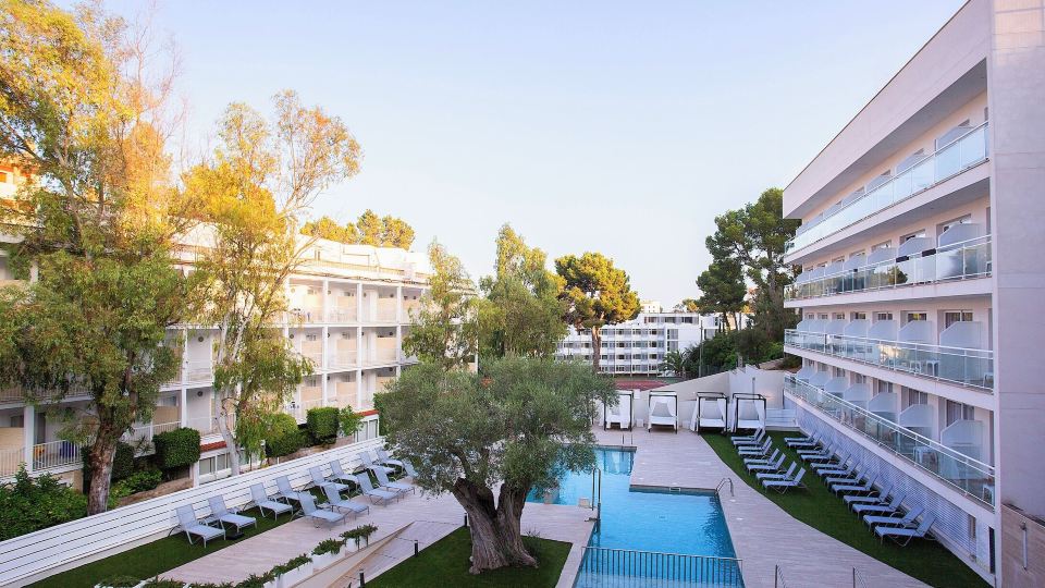 BQ Bulevar Peguera- Adults Only