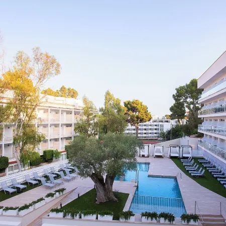 BQ Bulevar Peguera- Adults Only