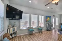 Gulf-View Home w/ Dog Run in Surfside Beach! - WiFi