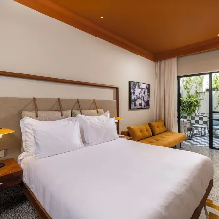 Hotel 1935- by Adam Hotels Отели рядом с достопримечательностью «Бульвар Ротшильда»