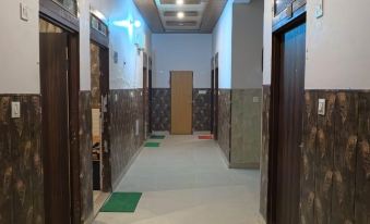 Hotel Aapno Shyam And Restaurant