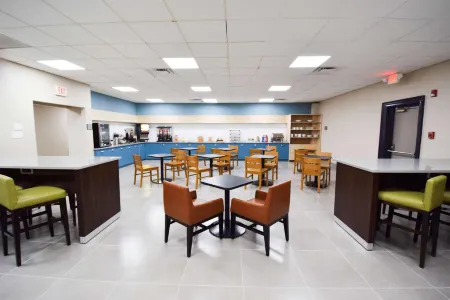 Country Inn & Suites by Radisson, North Little Rock, AR