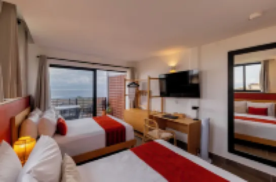 ราอิเซส โนมาดาส บูทีค โรงแรม วายาร์ตา