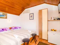 Apartments & Rooms Mihajica- Standard Double or Twin Room with Balcony and Sea View - 2-Star