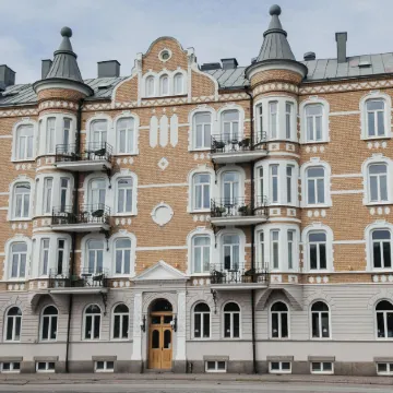 Home Hotel Plaza