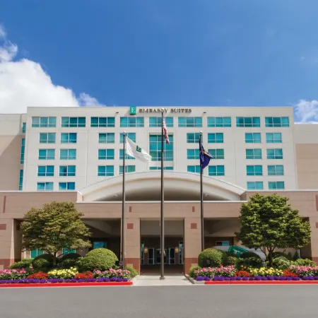 Embassy Suites by Hilton Portland Airport Отели рядом с Аэропорт Портленд