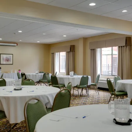 Holiday Inn Express CHARLES TOWN by IHG