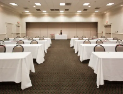 Holiday Inn REDDING by IHG
