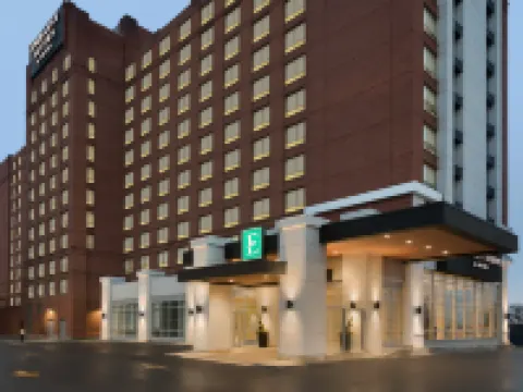 Embassy Suites by Hilton Toronto Airport 토론토 호텔